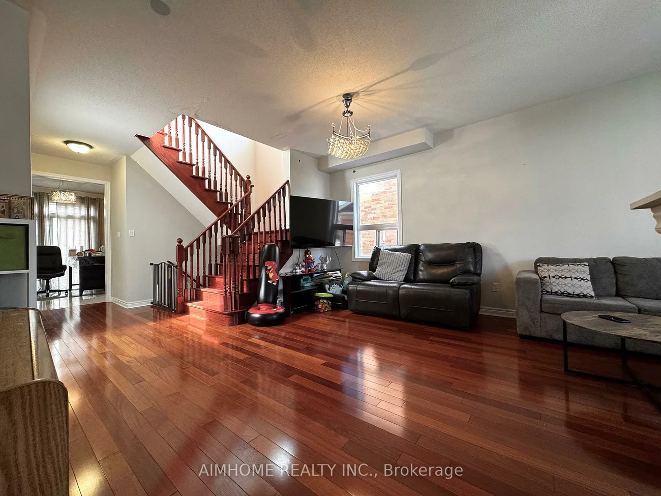 61, Ten Oaks Blvd, Patterson, Vaughan