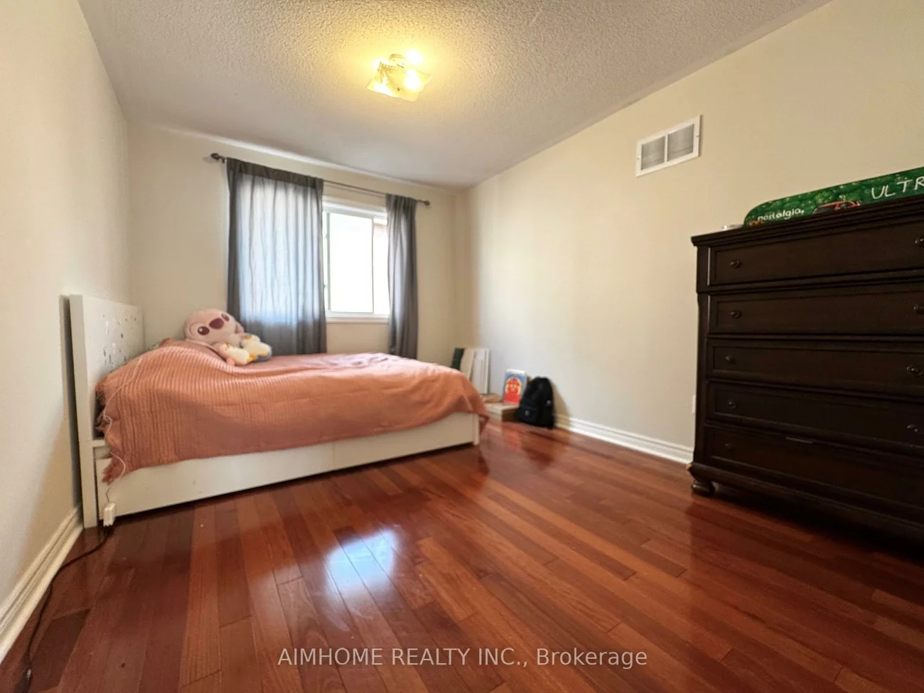 61, Ten Oaks Blvd, Patterson, Vaughan