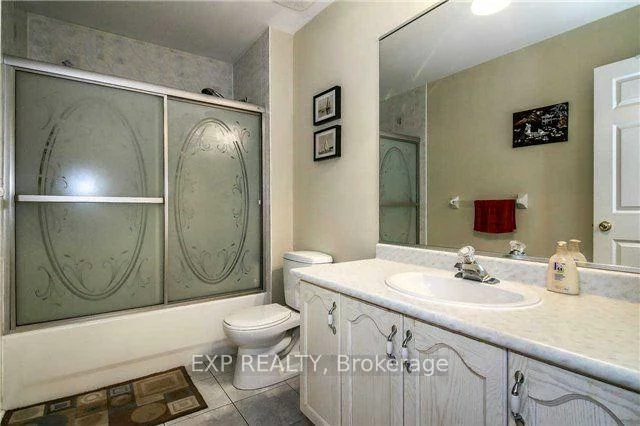 108, Hollywood Hill, Vellore Village, Vaughan