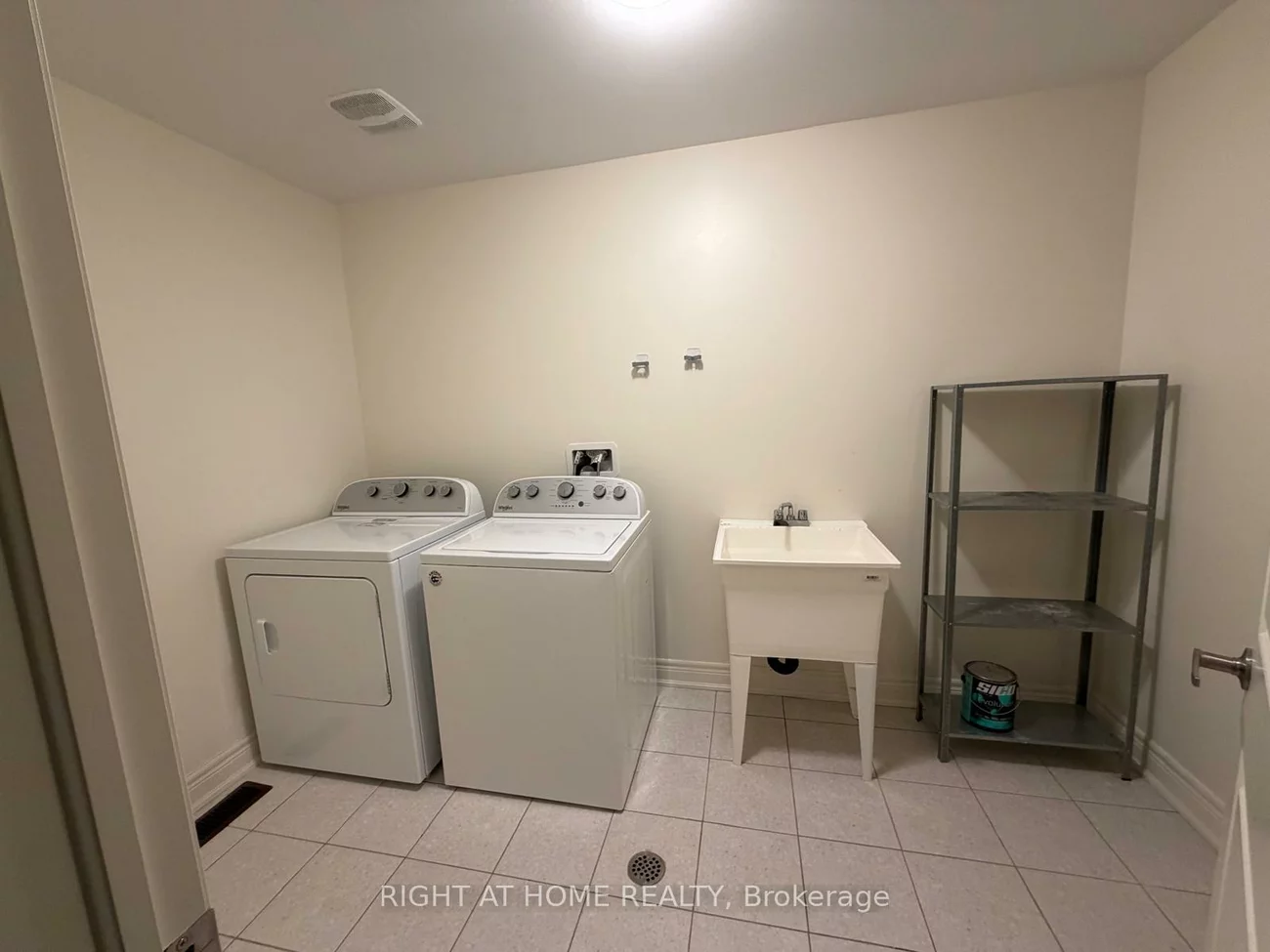 9, STRAWCUTTER, Patterson, Vaughan