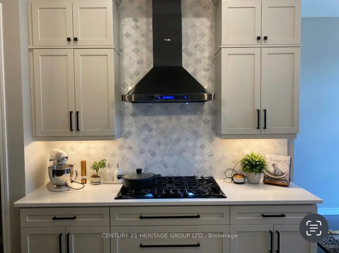 6, Morning Sparrow, Kleinburg, Vaughan