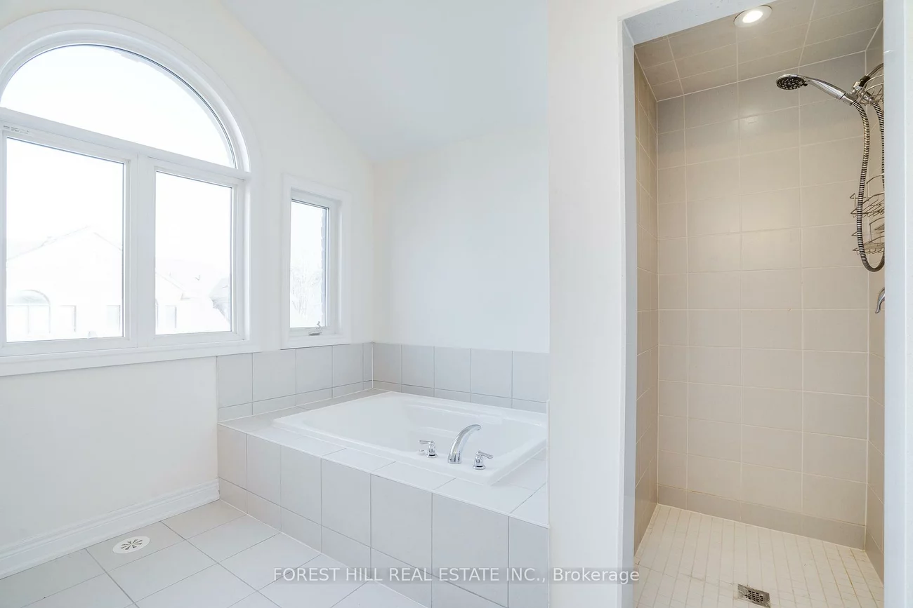 41, Hiawatha, Islington Woods, Vaughan