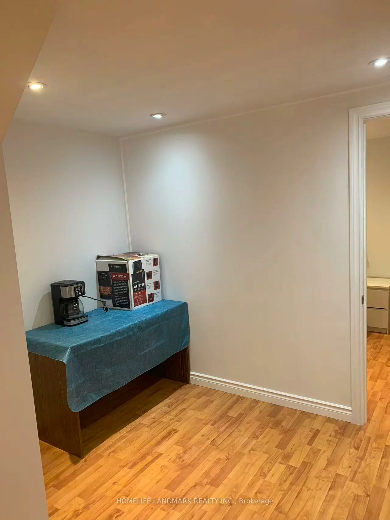 356, Brownridge, Brownridge, Vaughan