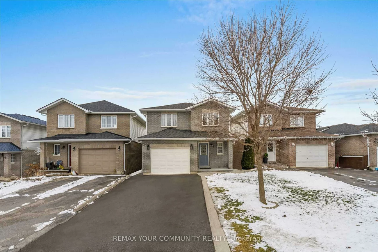 81, Waterfall, East Woodbridge, Vaughan