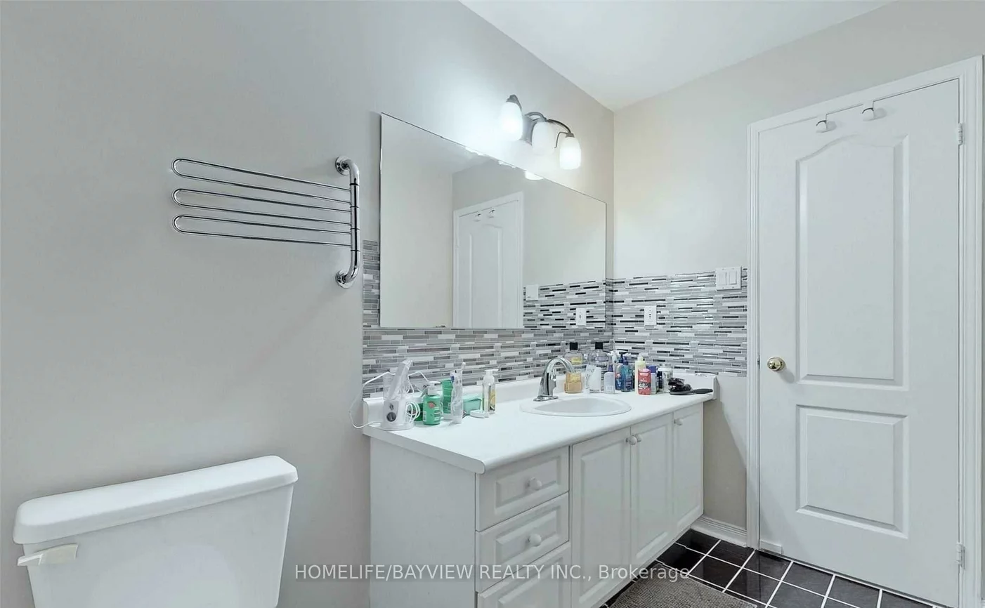 35, Wedgewood (first and second floor), Concord, Vaughan