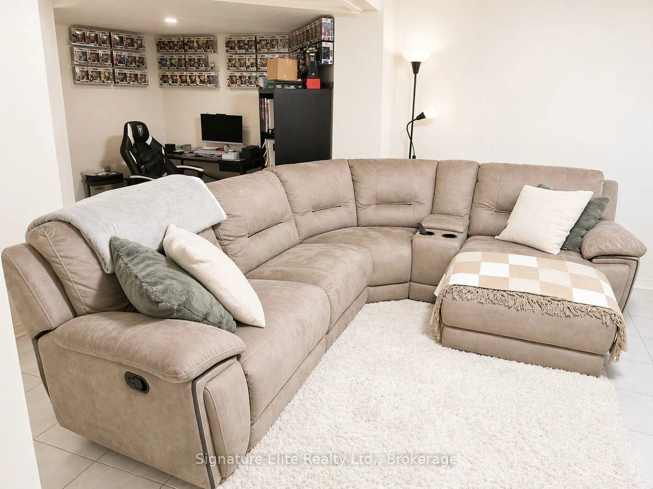 83, Belview, East Woodbridge, Vaughan