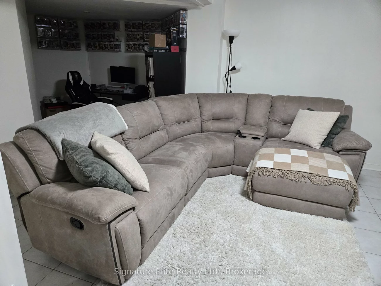 83, Belview, East Woodbridge, Vaughan