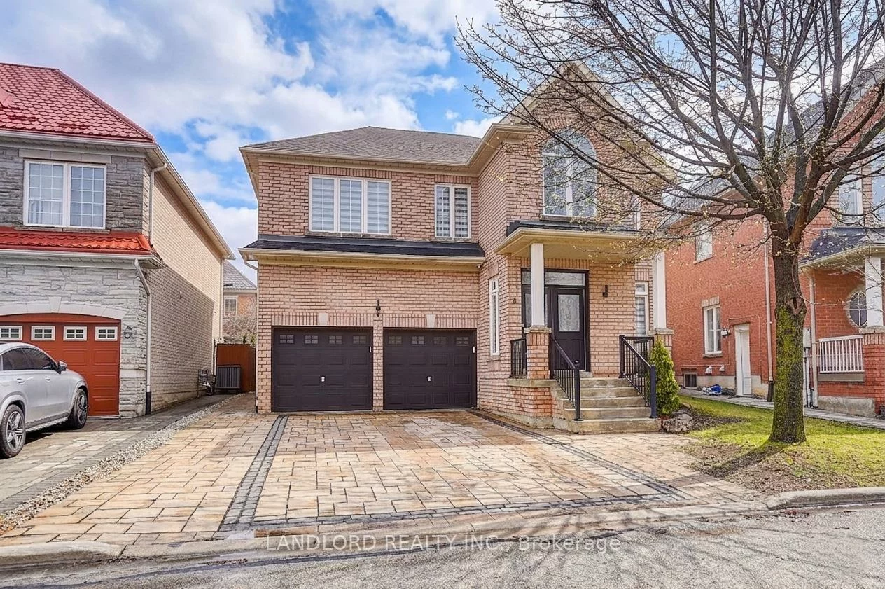 8, Wood Dale, Concord, Vaughan