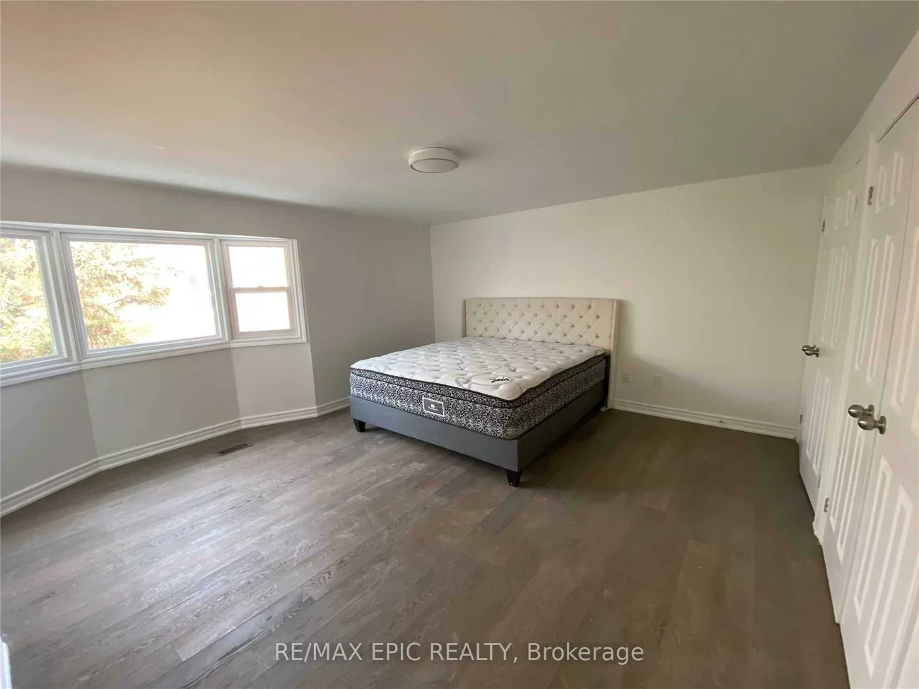94, Pinewood, Crestwood-Springfarm-Yorkhill, Vaughan