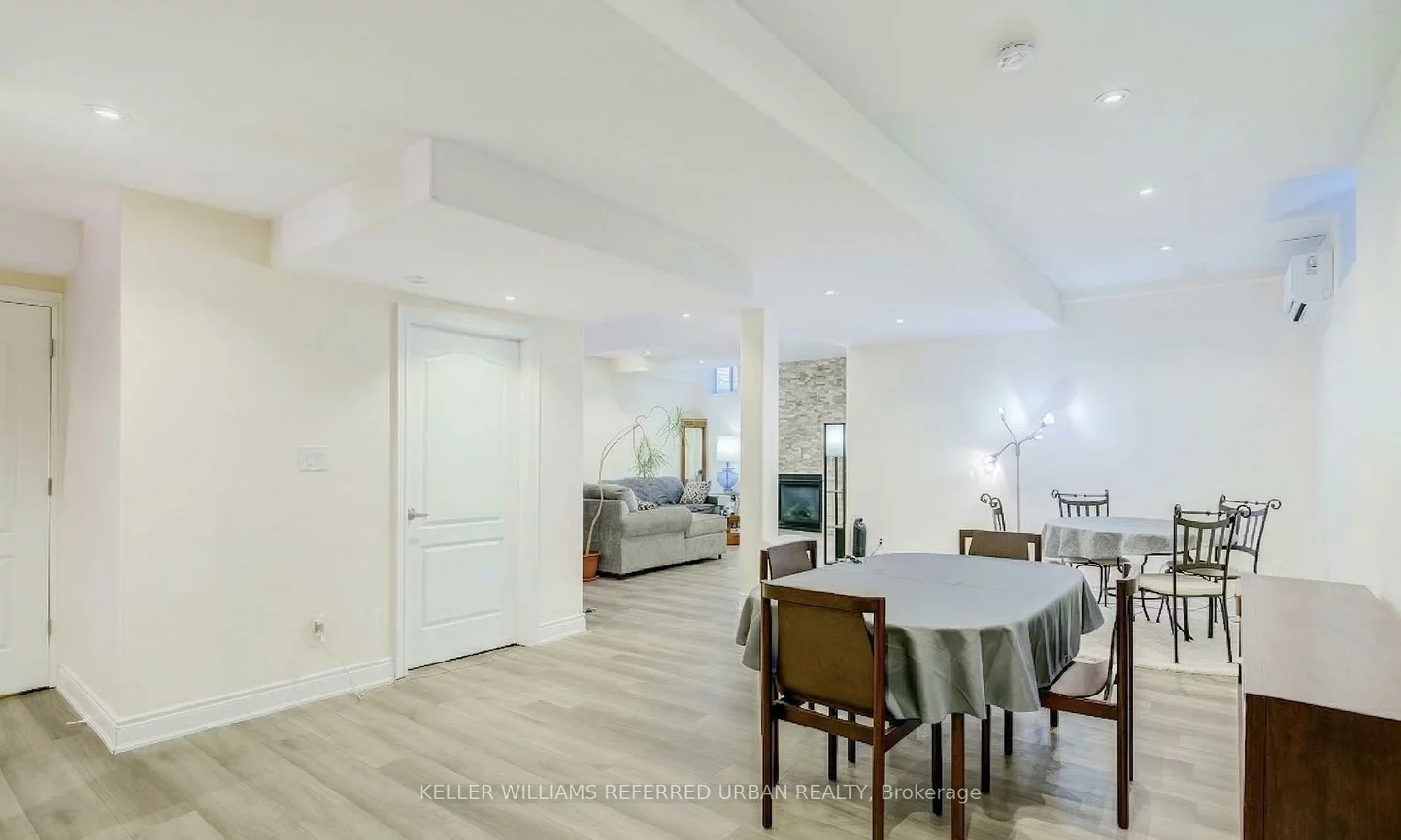 161, Vanda, Patterson, Vaughan