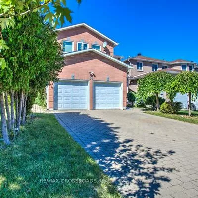 66, Bayhampton, Brownridge, Vaughan