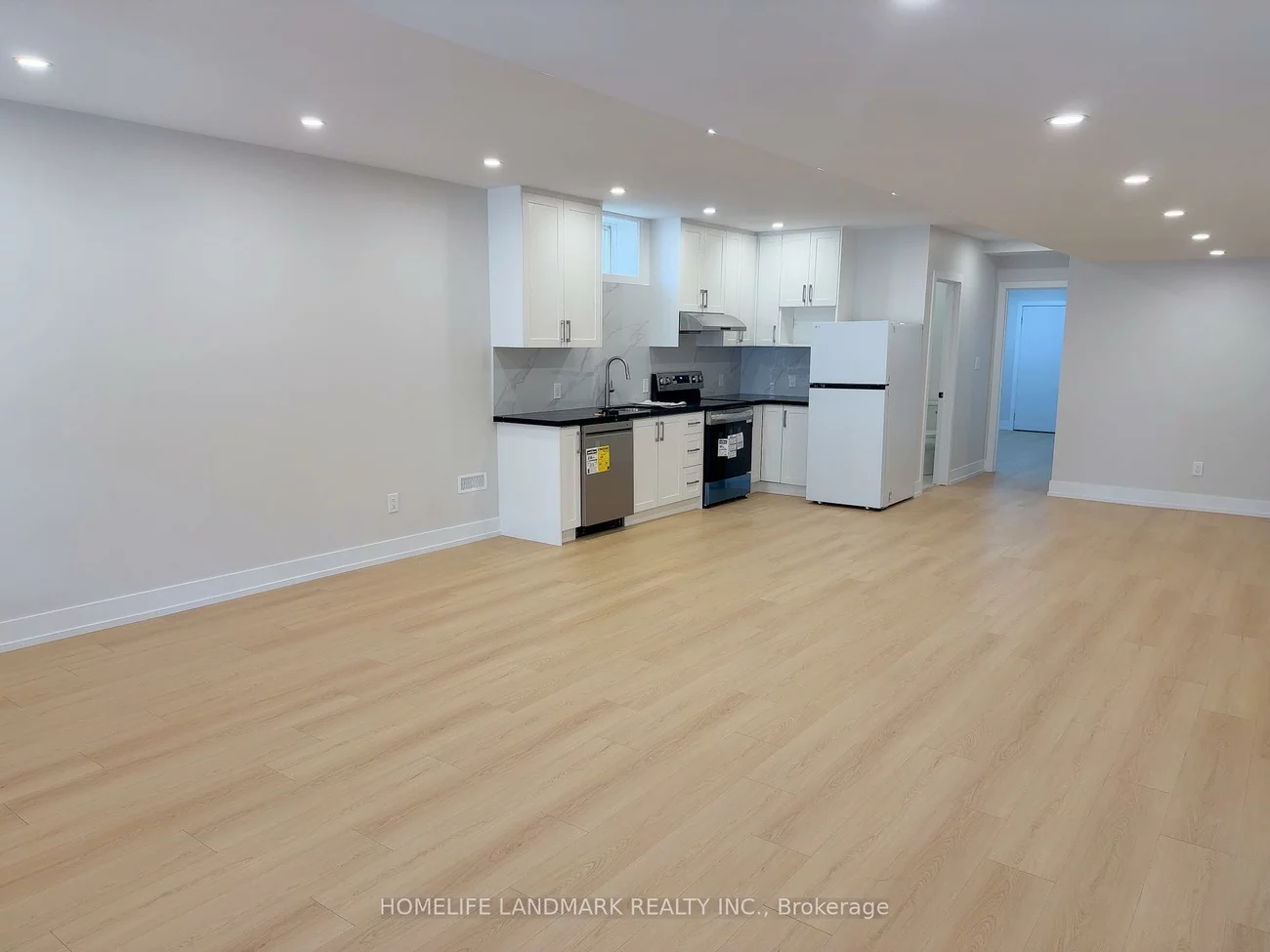 Basement 32, Allison Ann, Patterson, Vaughan