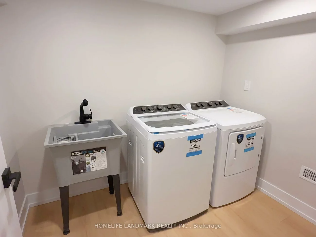 Basement 32, Allison Ann, Patterson, Vaughan