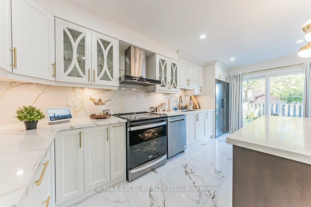 311, Conley, Lakeview Estates, Vaughan