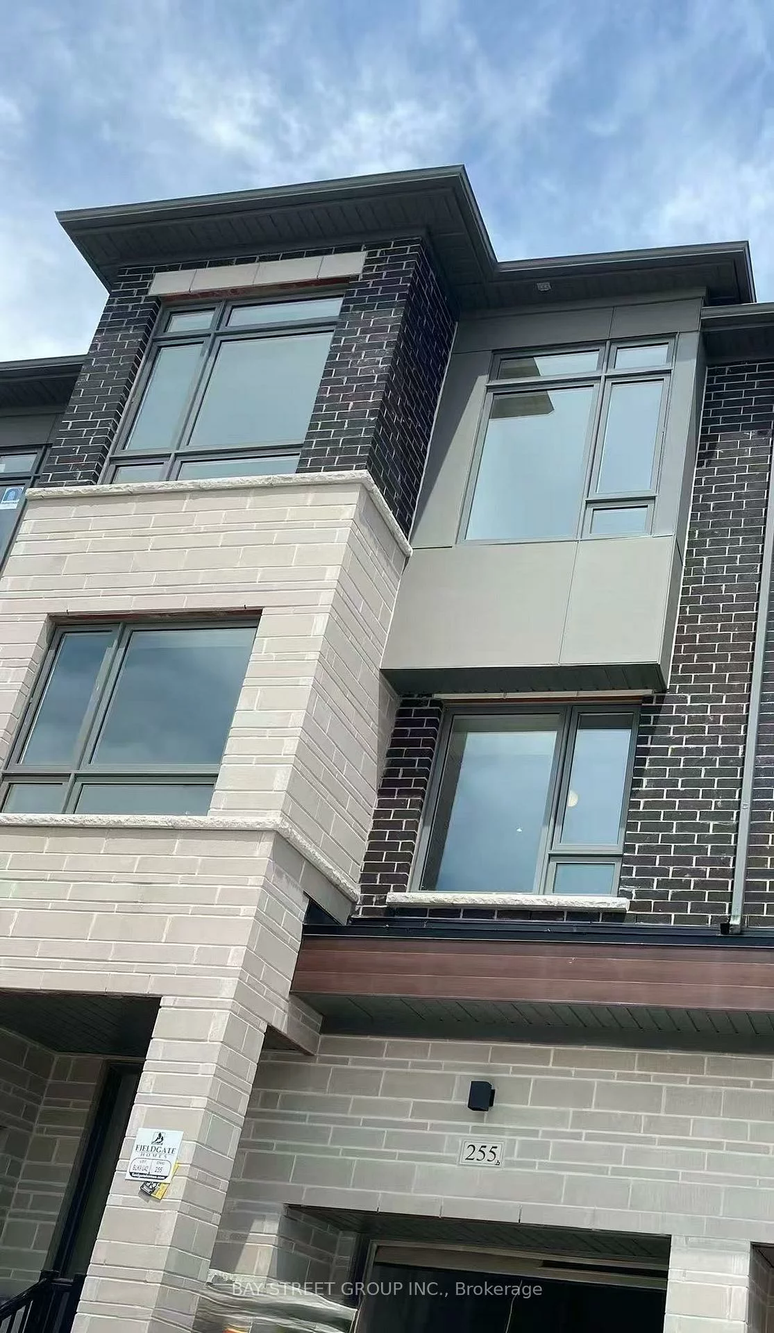 255, Tennant, Vellore Village, Vaughan