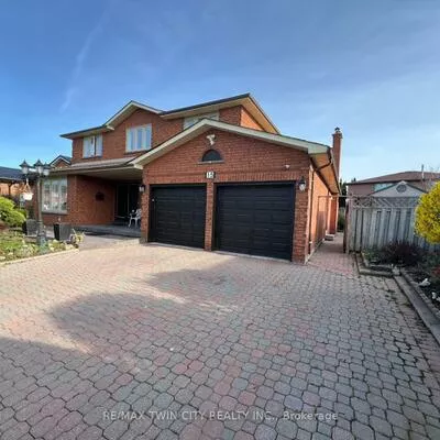 15, Ivory, West Woodbridge, Vaughan
