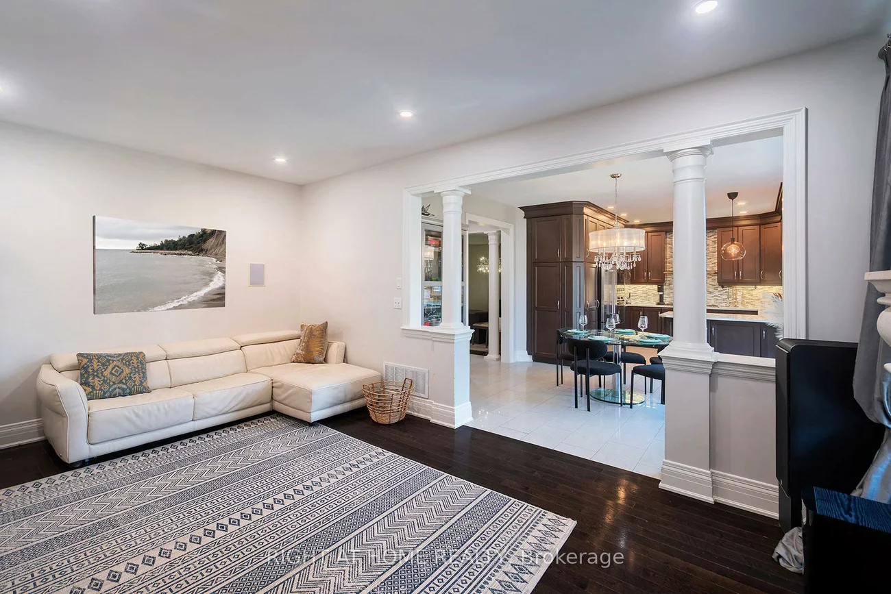 464, Davos, Vellore Village, Vaughan