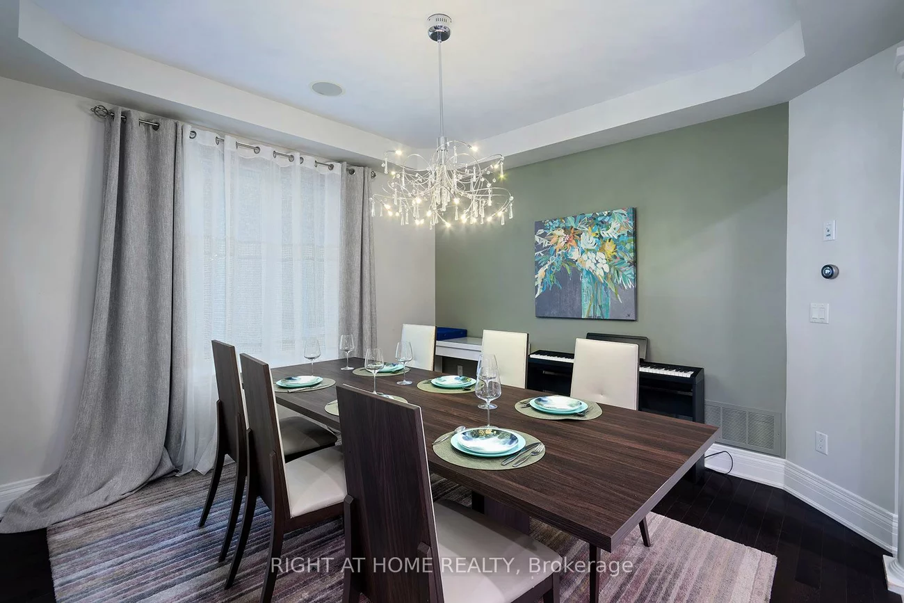 464, Davos, Vellore Village, Vaughan