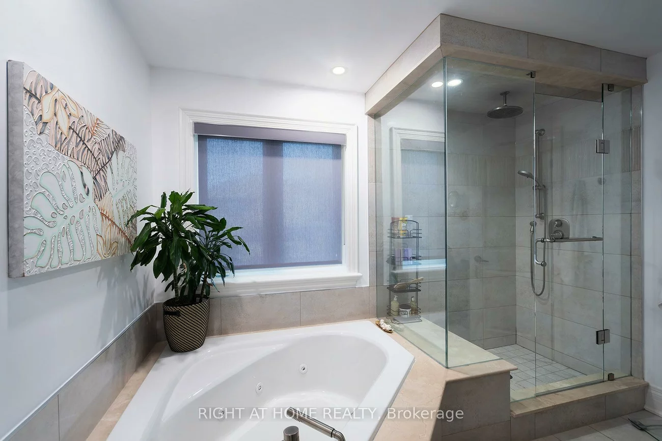 464, Davos, Vellore Village, Vaughan