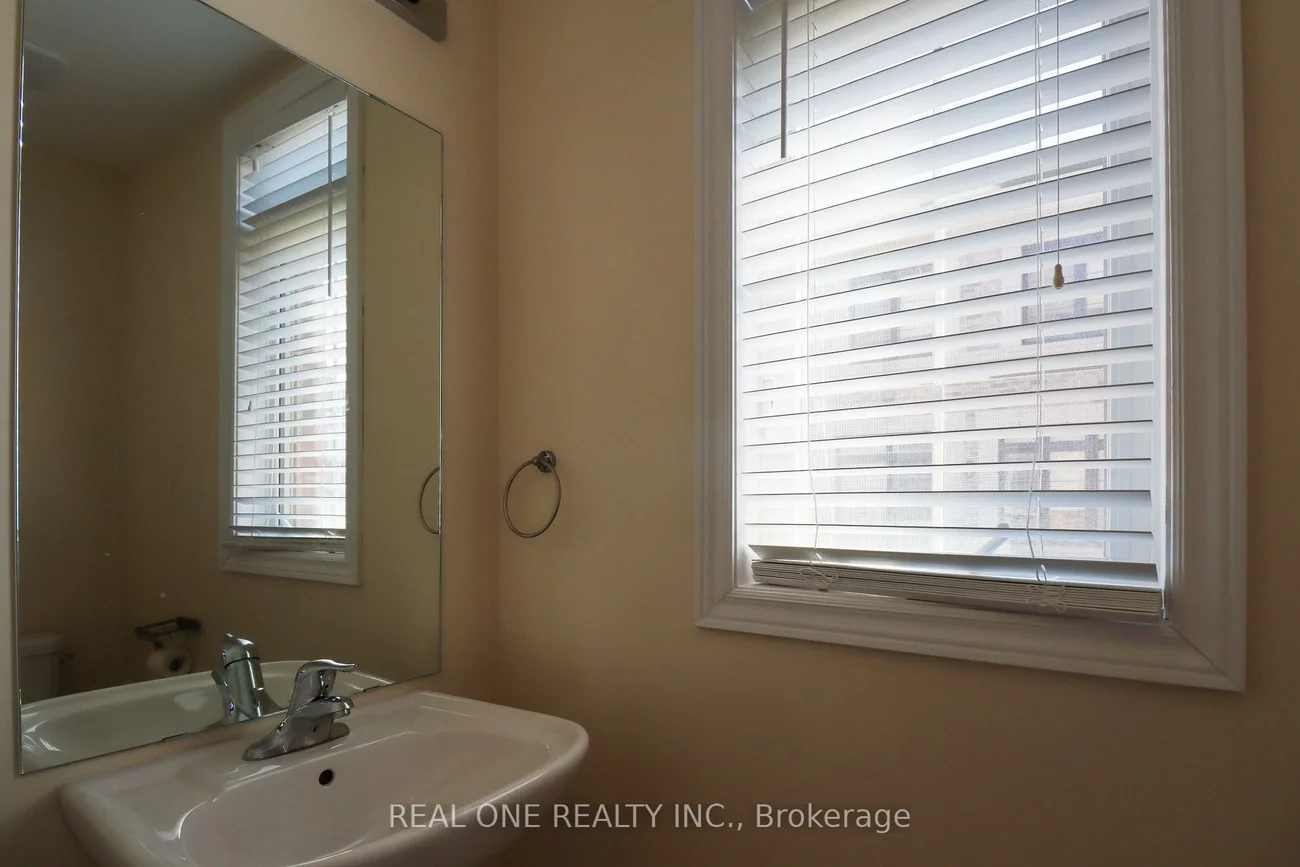 180, Sunset, Vellore Village, Vaughan