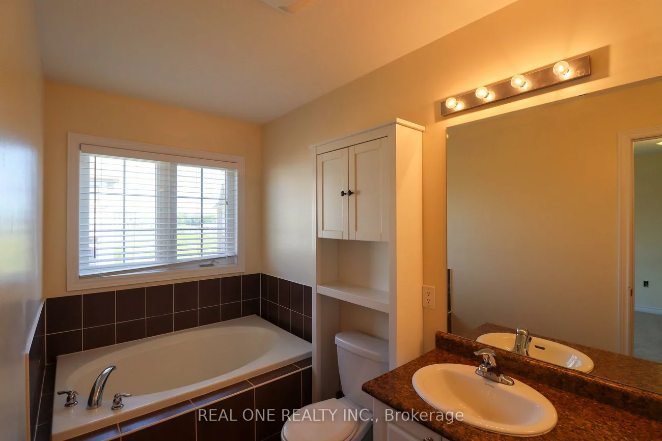 180, Sunset, Vellore Village, Vaughan