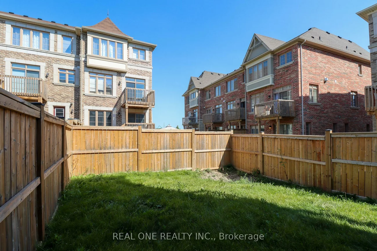 180, Sunset, Vellore Village, Vaughan