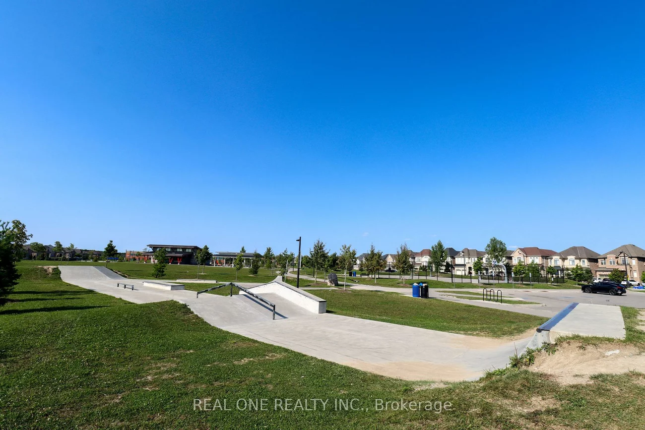 180, Sunset, Vellore Village, Vaughan