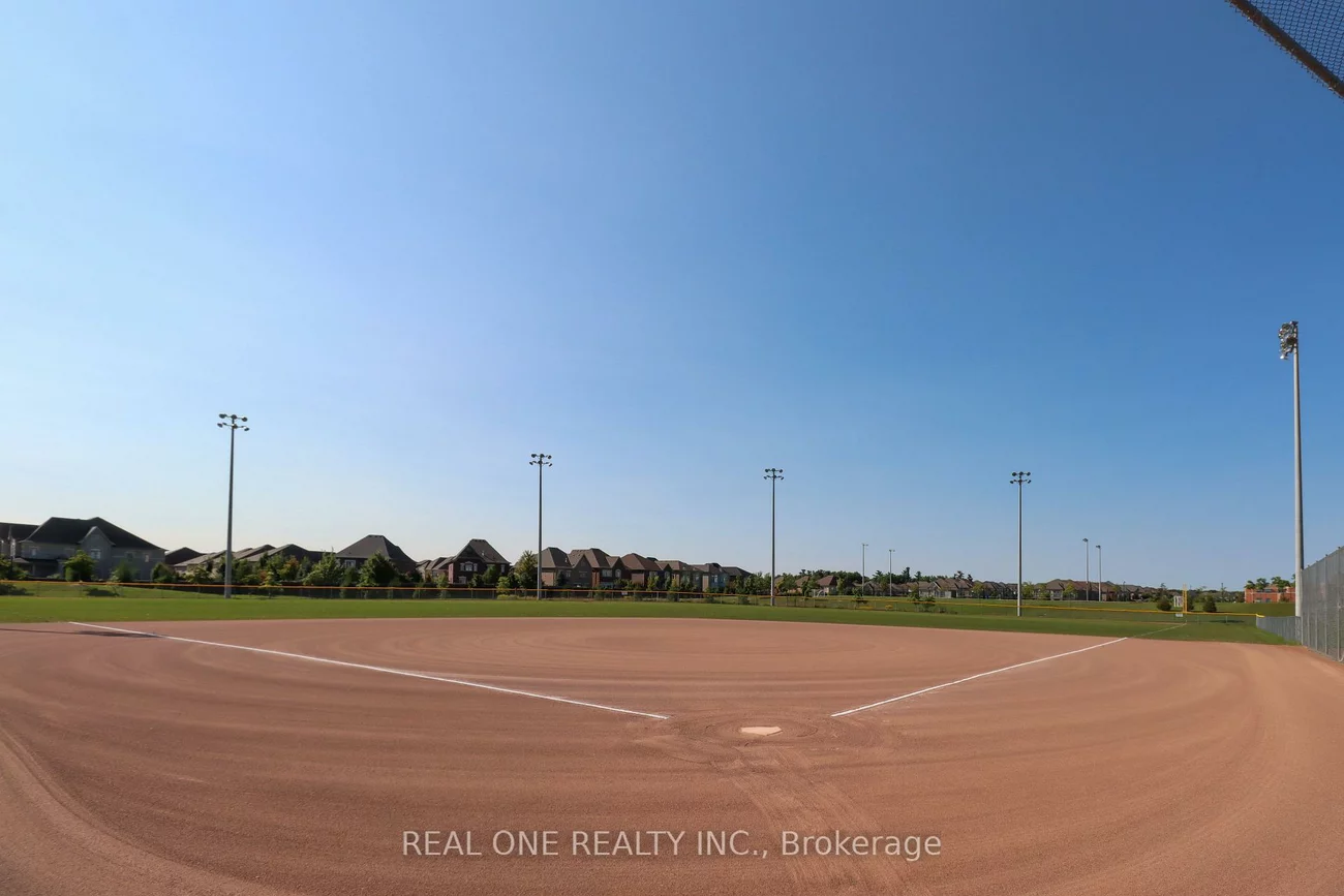 180, Sunset, Vellore Village, Vaughan