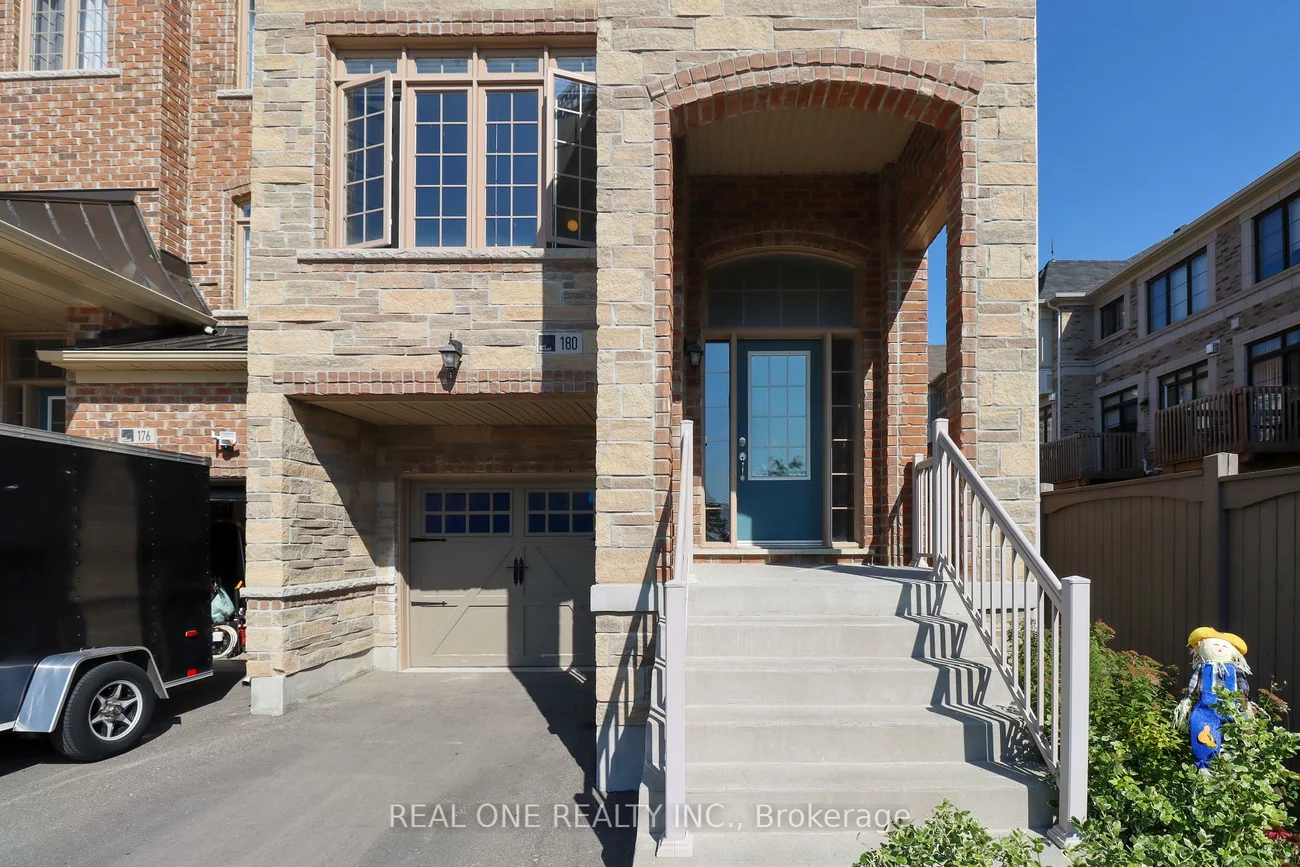 180, Sunset, Vellore Village, Vaughan