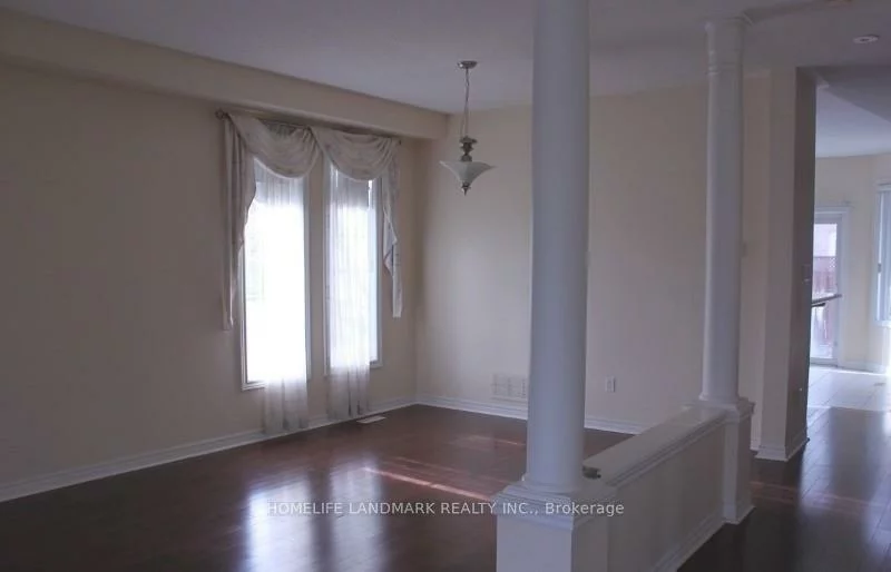 141, Fox Hound, Vellore Village, Vaughan