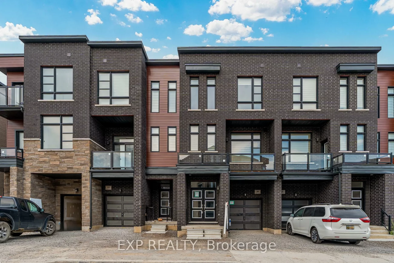 49, Paradox, Kleinburg, Vaughan