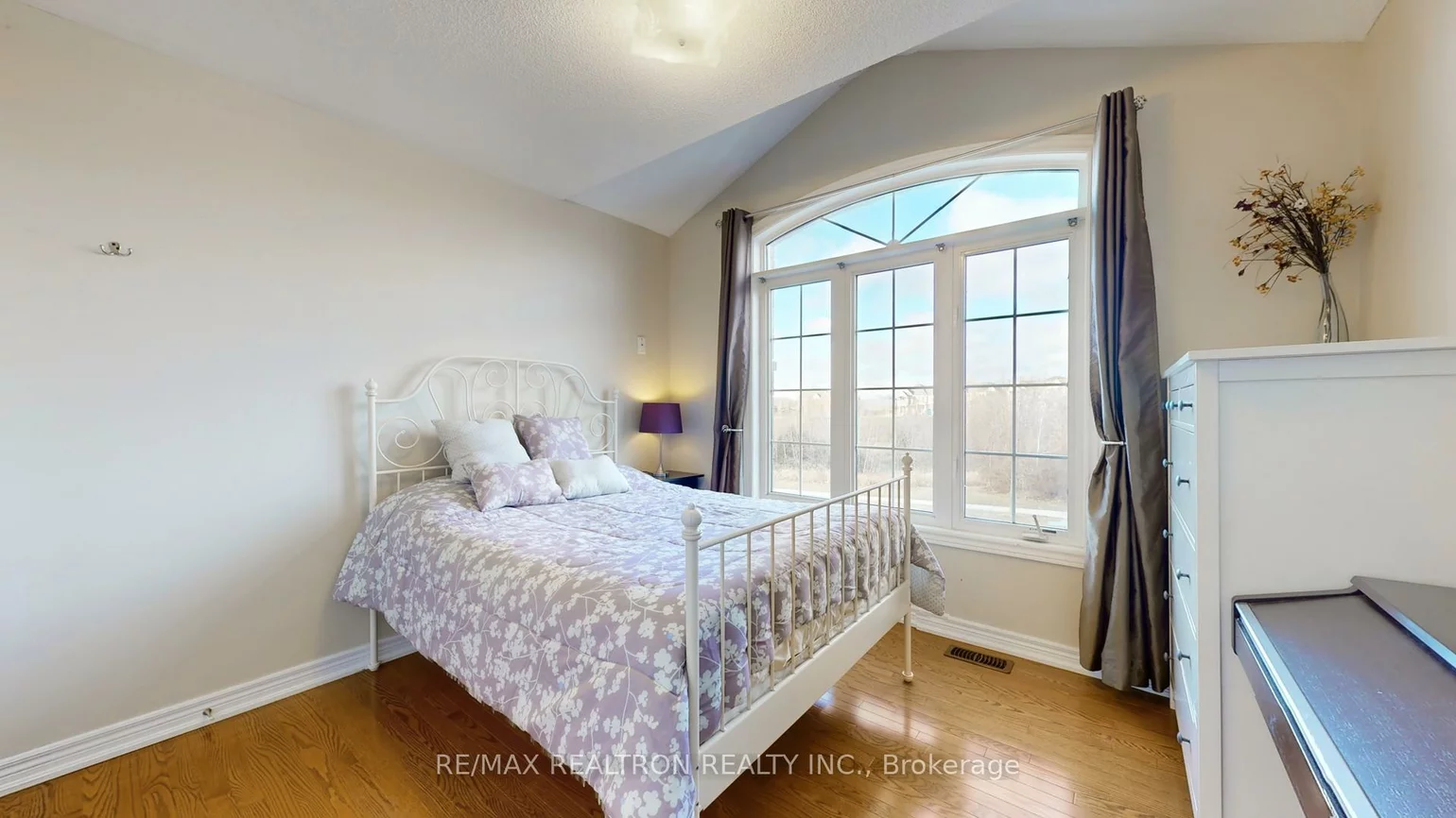 275, Peak Point, Rural Vaughan, Vaughan