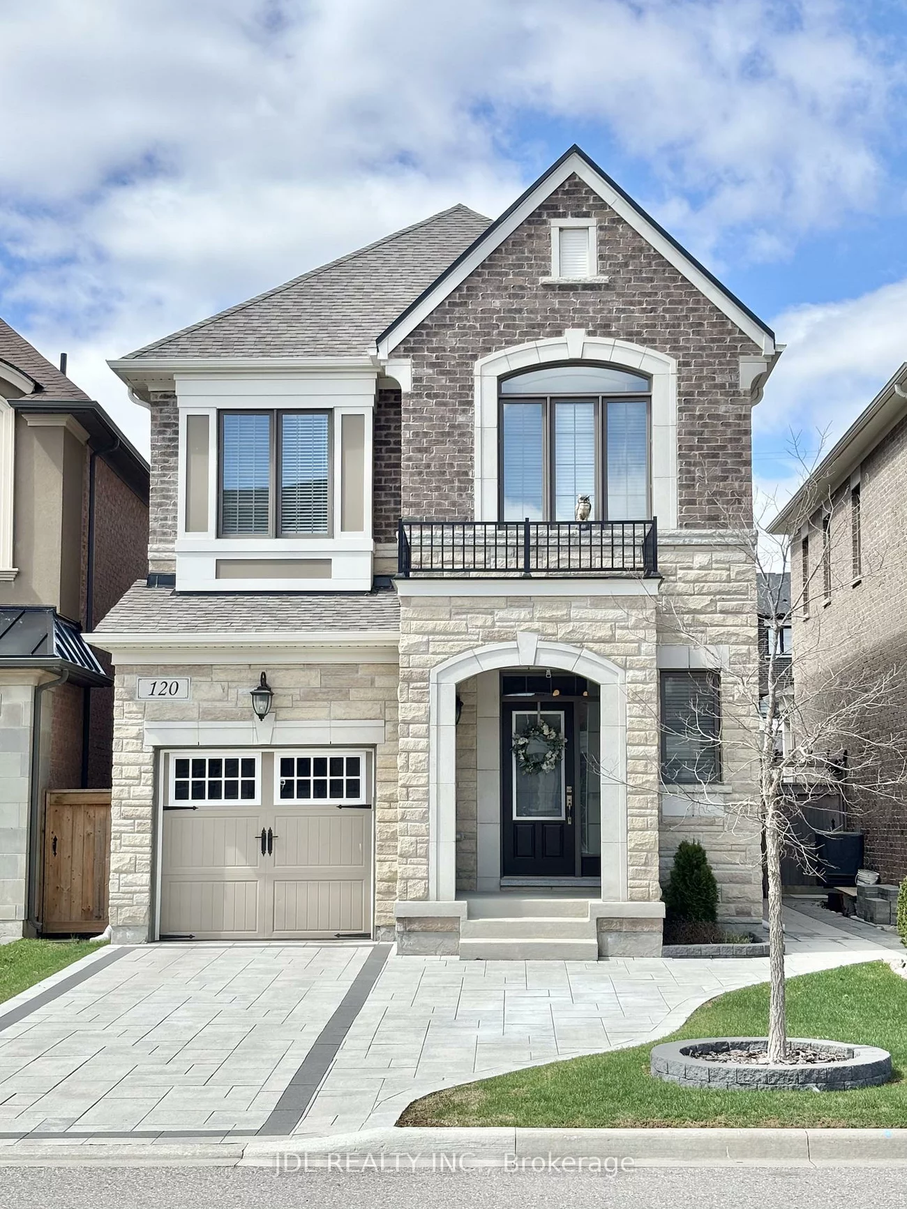 120, Lacrosse, Kleinburg, Vaughan