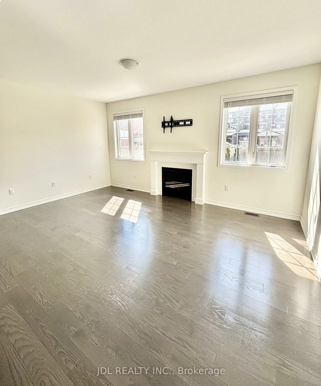 120, Lacrosse, Kleinburg, Vaughan