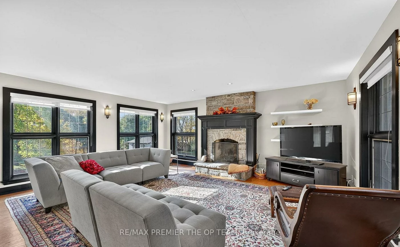 12355, Mill, Kleinburg, Vaughan