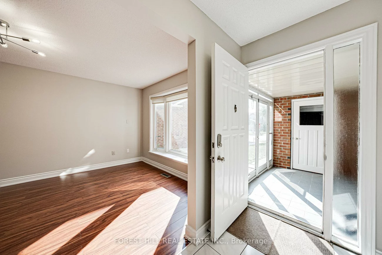 300, Conley, Lakeview Estates, Vaughan