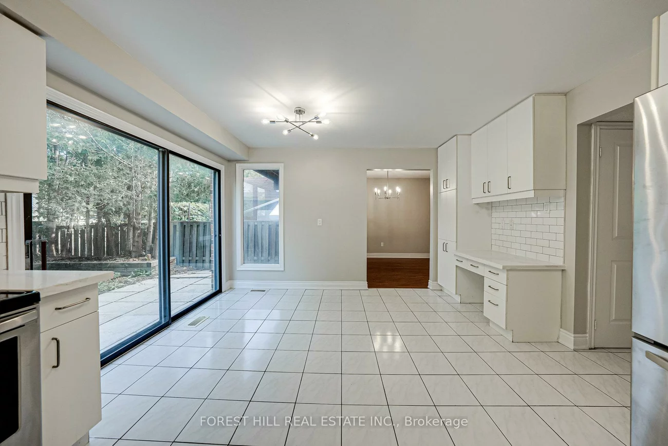 300, Conley, Lakeview Estates, Vaughan