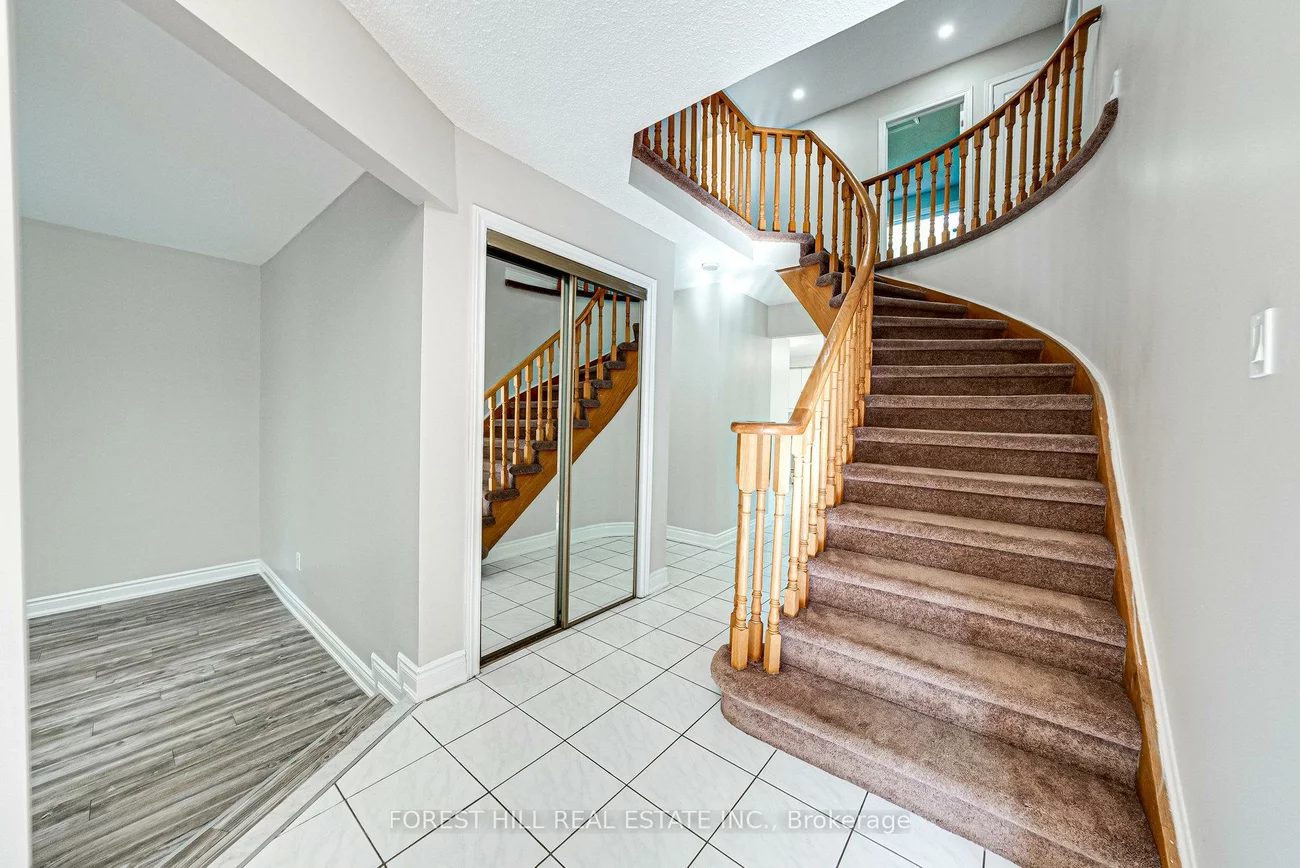 300, Conley, Lakeview Estates, Vaughan