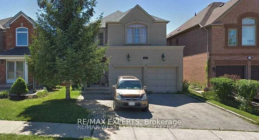 221, Matthew, East Woodbridge, Vaughan