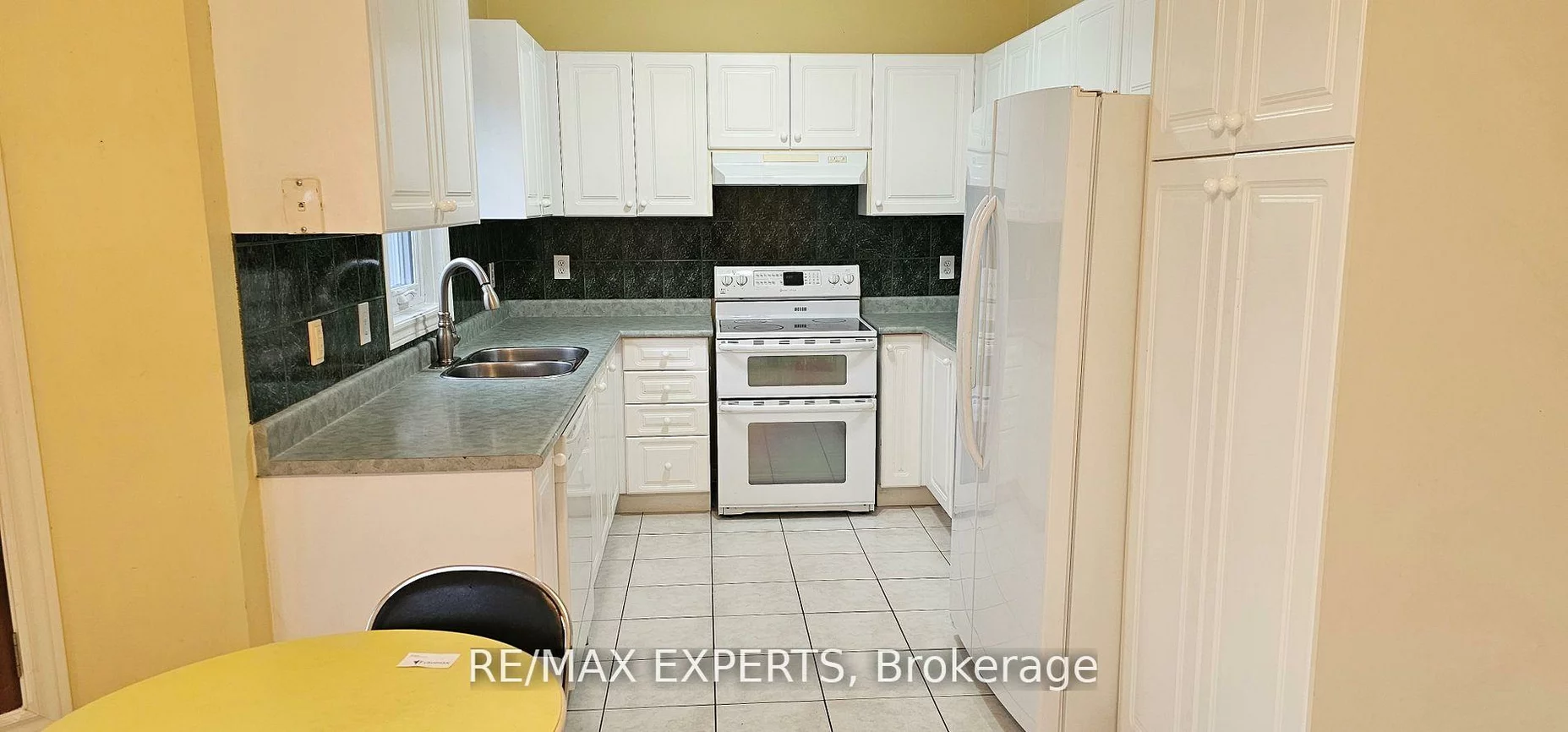 221, Matthew, East Woodbridge, Vaughan