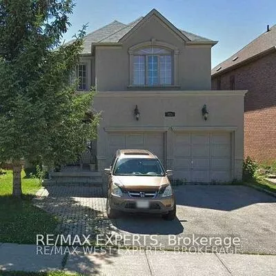 221, Matthew, East Woodbridge, Vaughan