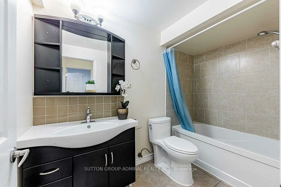 123, Cherry Hills, Glen Shields, Vaughan