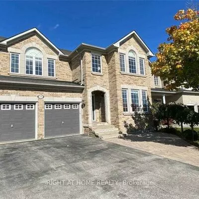 150, Maria Antonia, Vellore Village, Vaughan