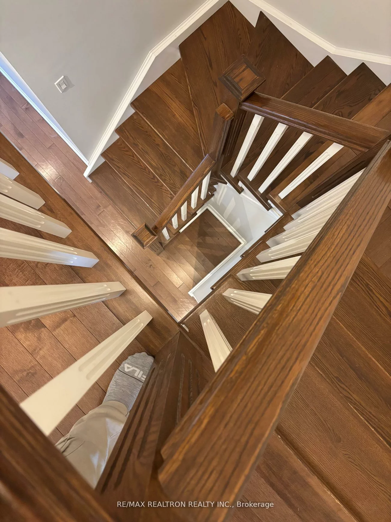 6, Joanna, Crestwood-Springfarm-Yorkhill, Vaughan
