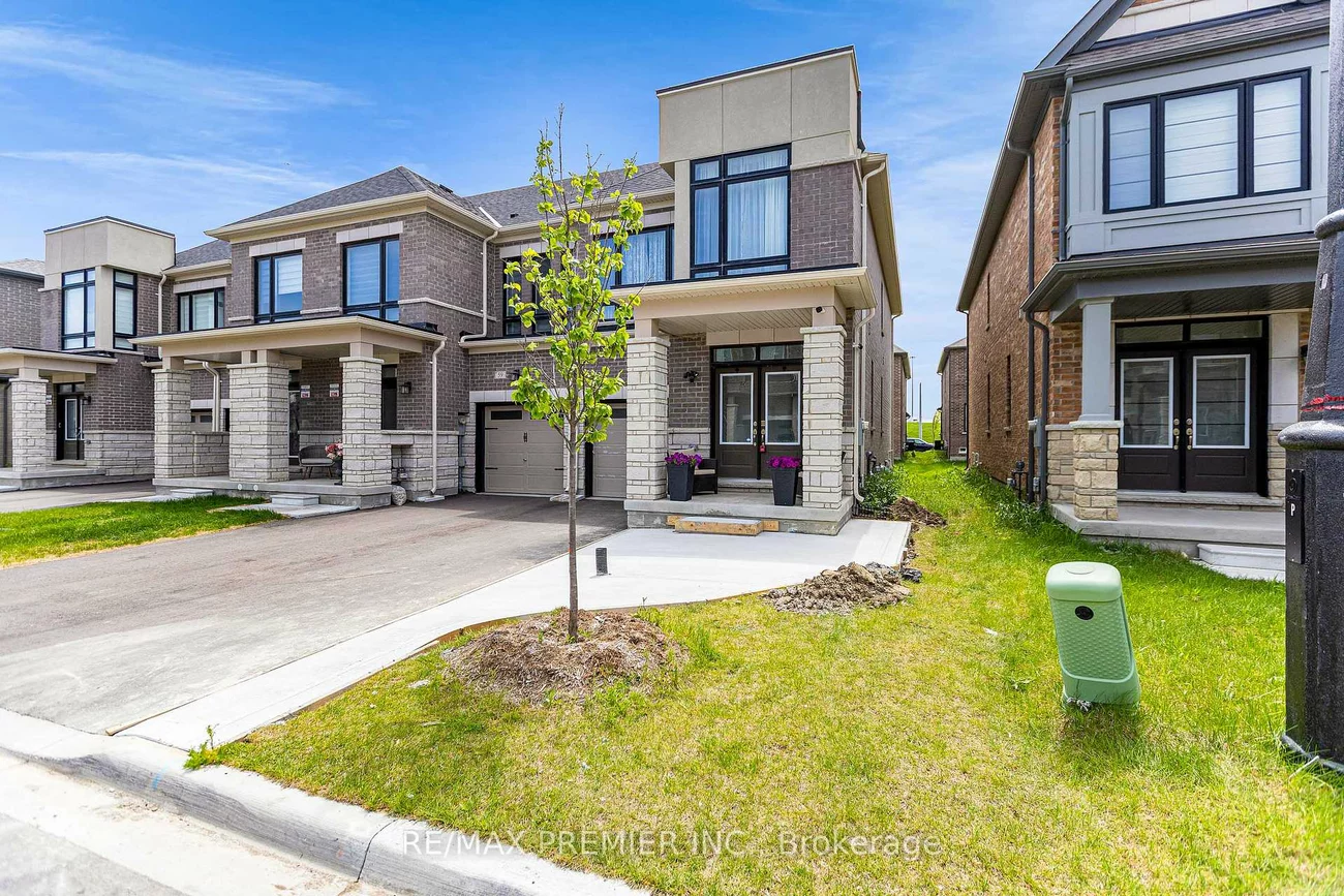 55, Singhampton, Kleinburg, Vaughan