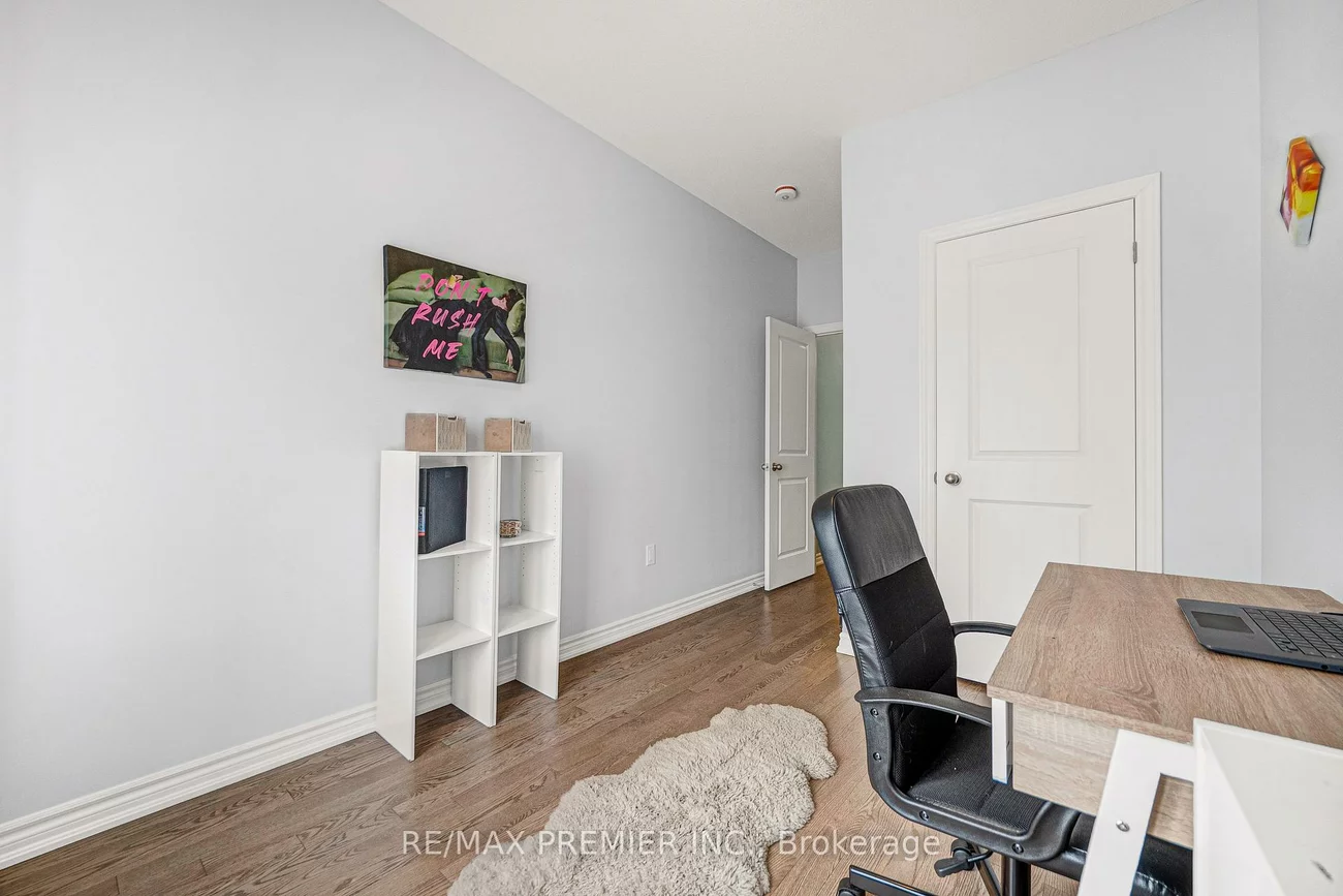 55, Singhampton, Kleinburg, Vaughan