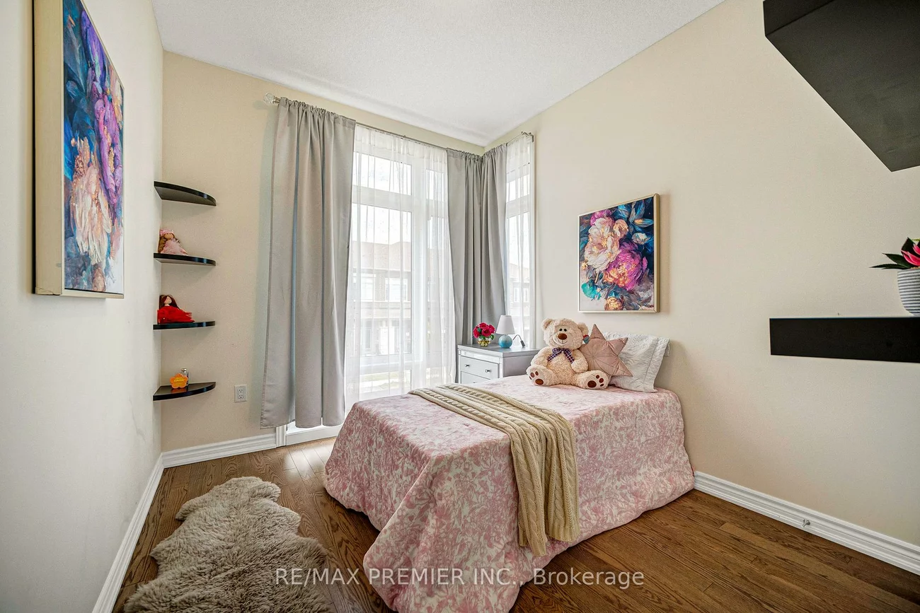 55, Singhampton, Kleinburg, Vaughan