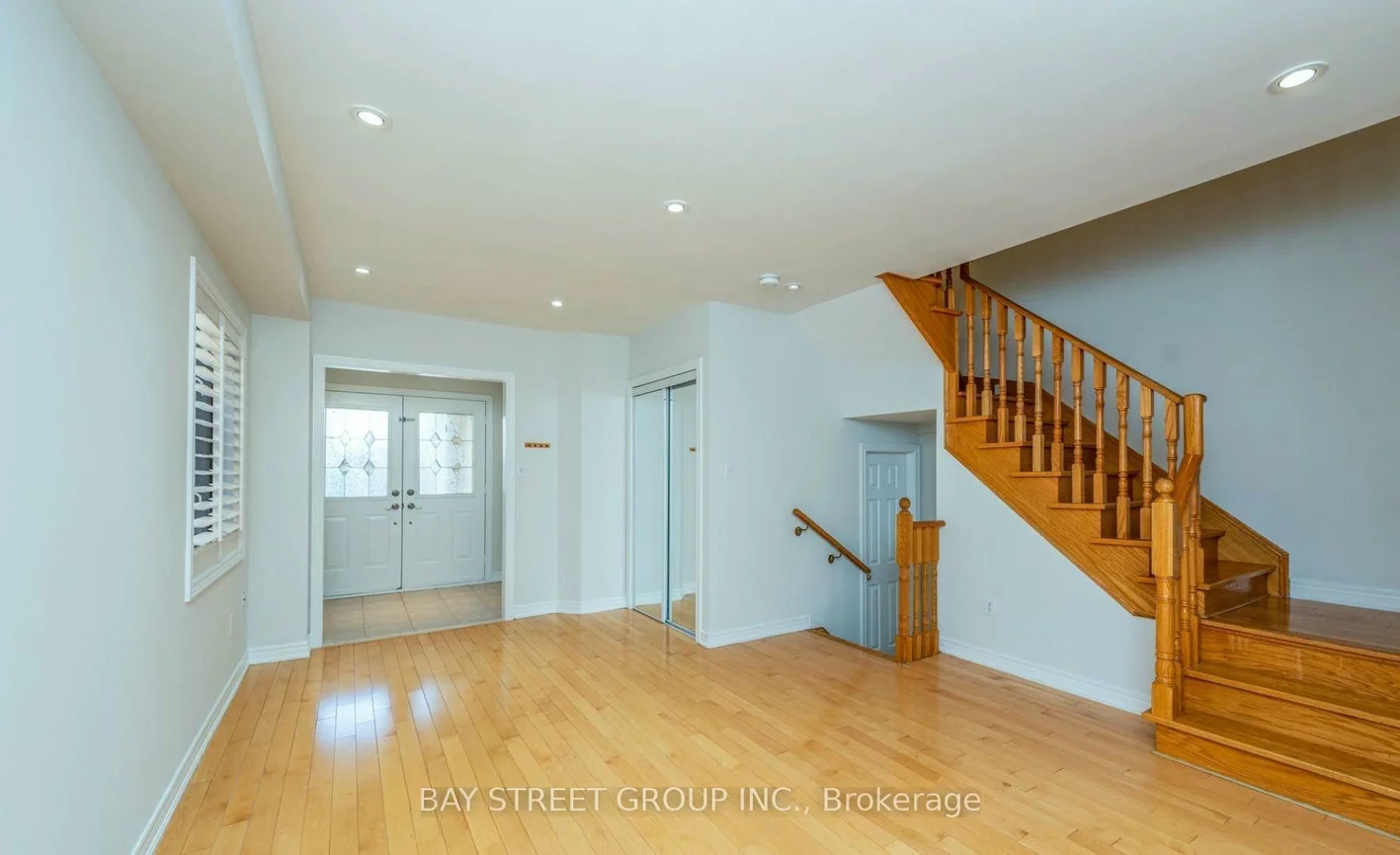 130, Royal Appian, Patterson, Vaughan