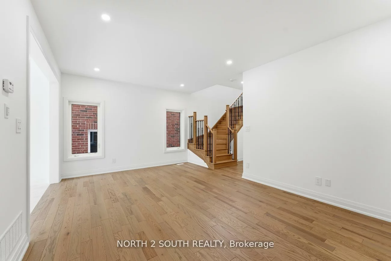 30, Virro, West Woodbridge, Vaughan