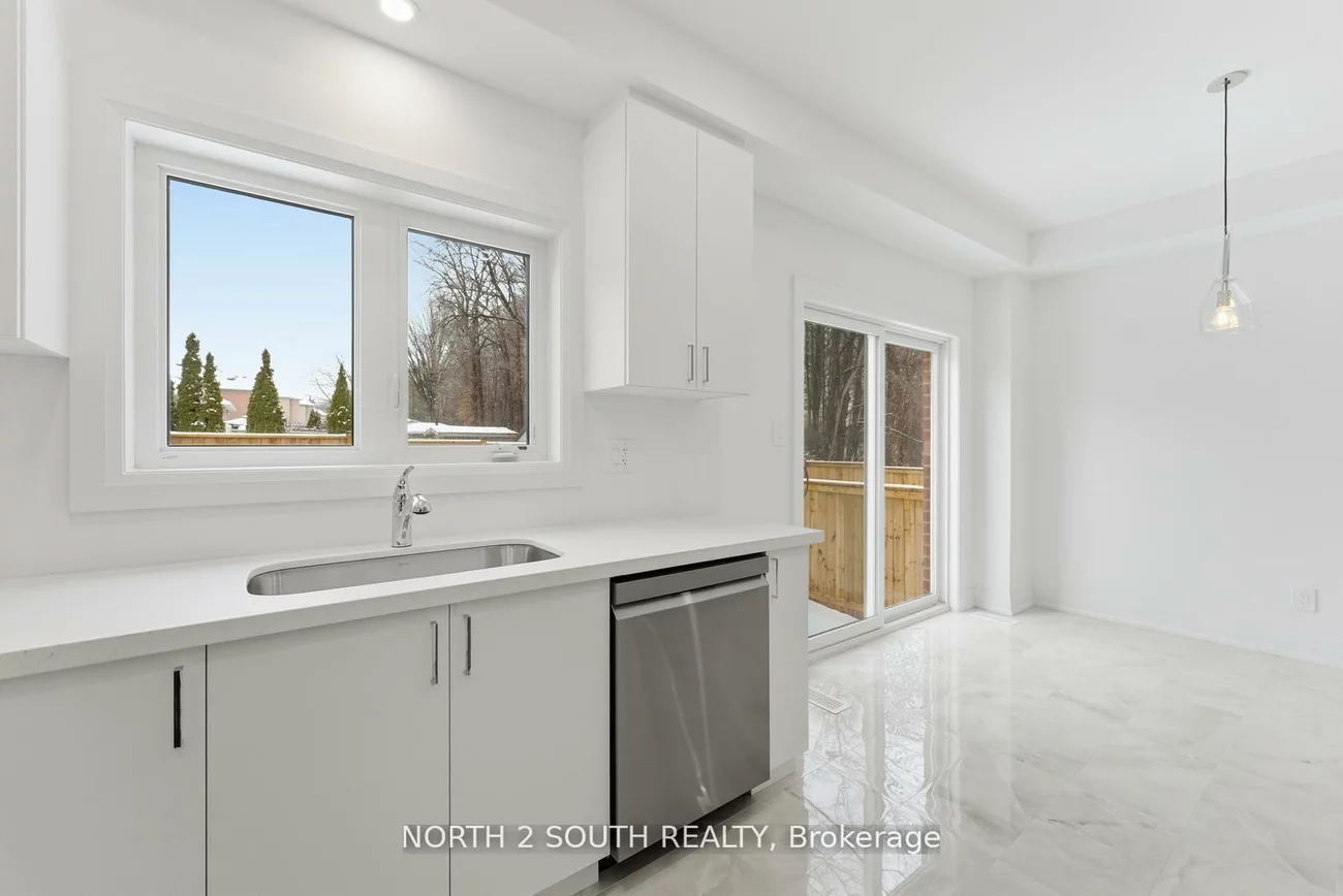 30, Virro, West Woodbridge, Vaughan